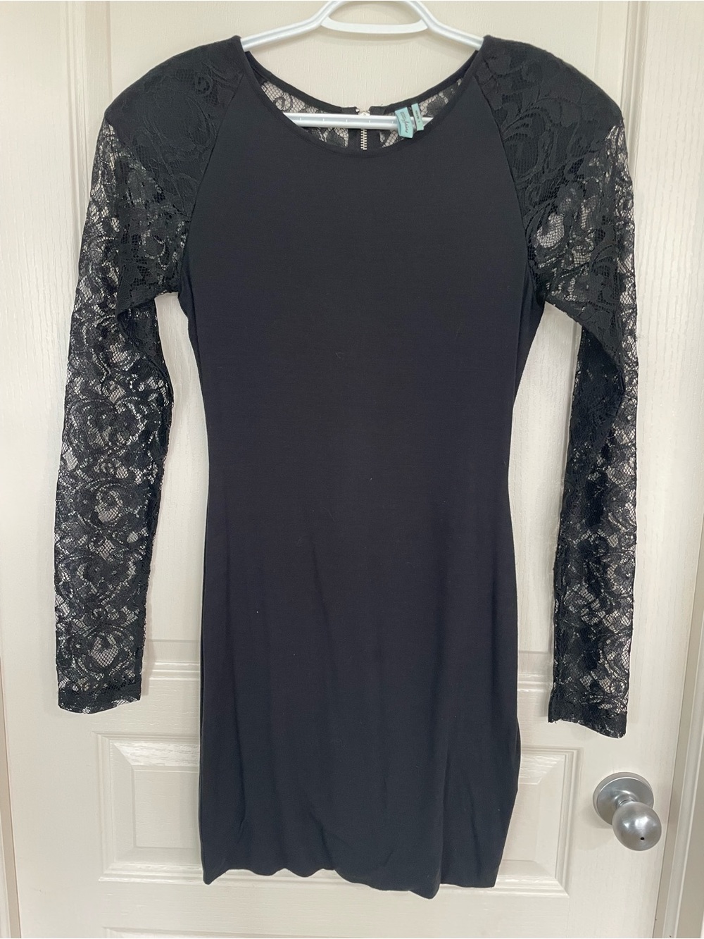Guess by Marciano Black Lace Long-Sleeve Bodycon Dress